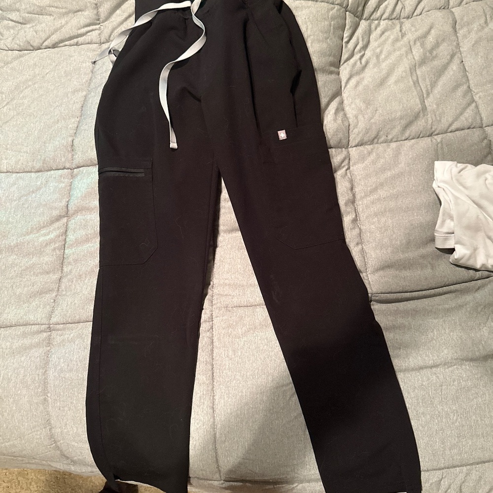 Figs scrub pants